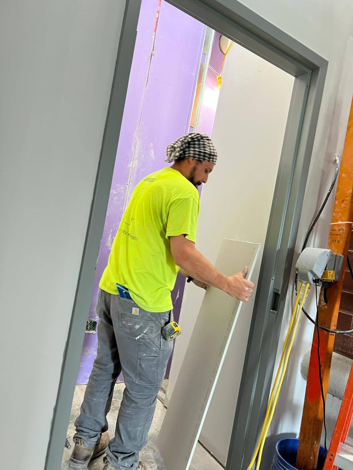 Metal wall and drywall repair at the Portsmouth animal hospital — photo 1