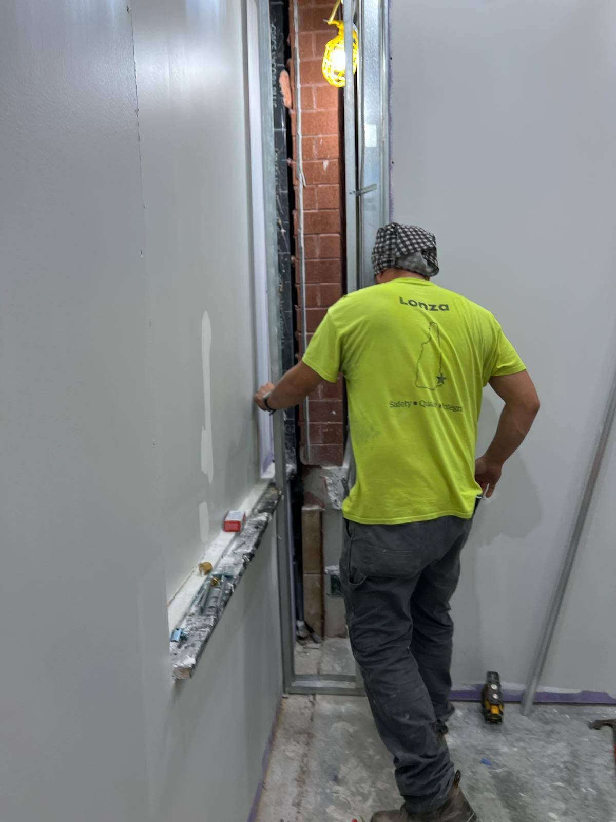 Metal wall and drywall repair at the Portsmouth animal hospital — photo 5