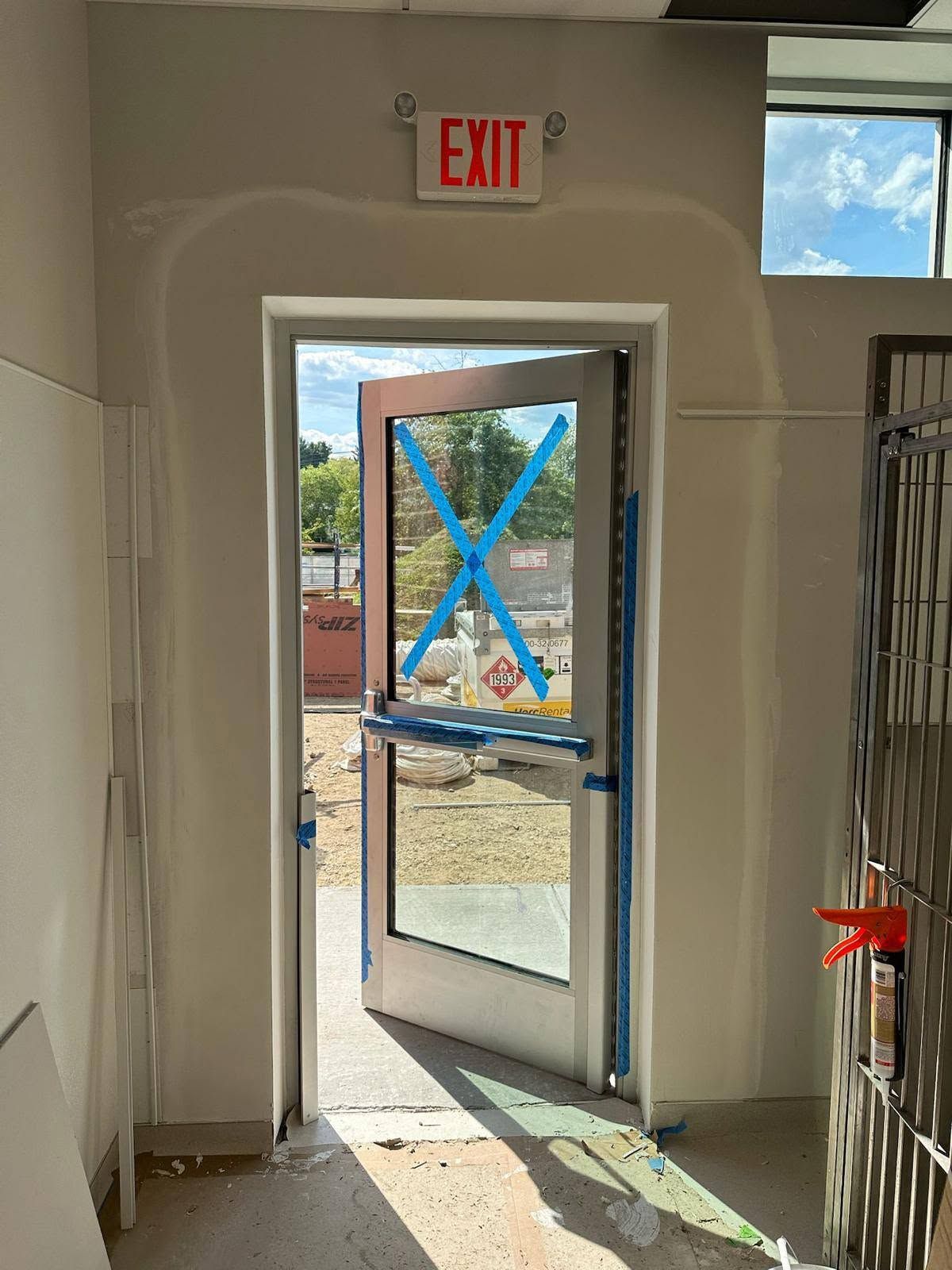 Door installation by E&I — photo 6